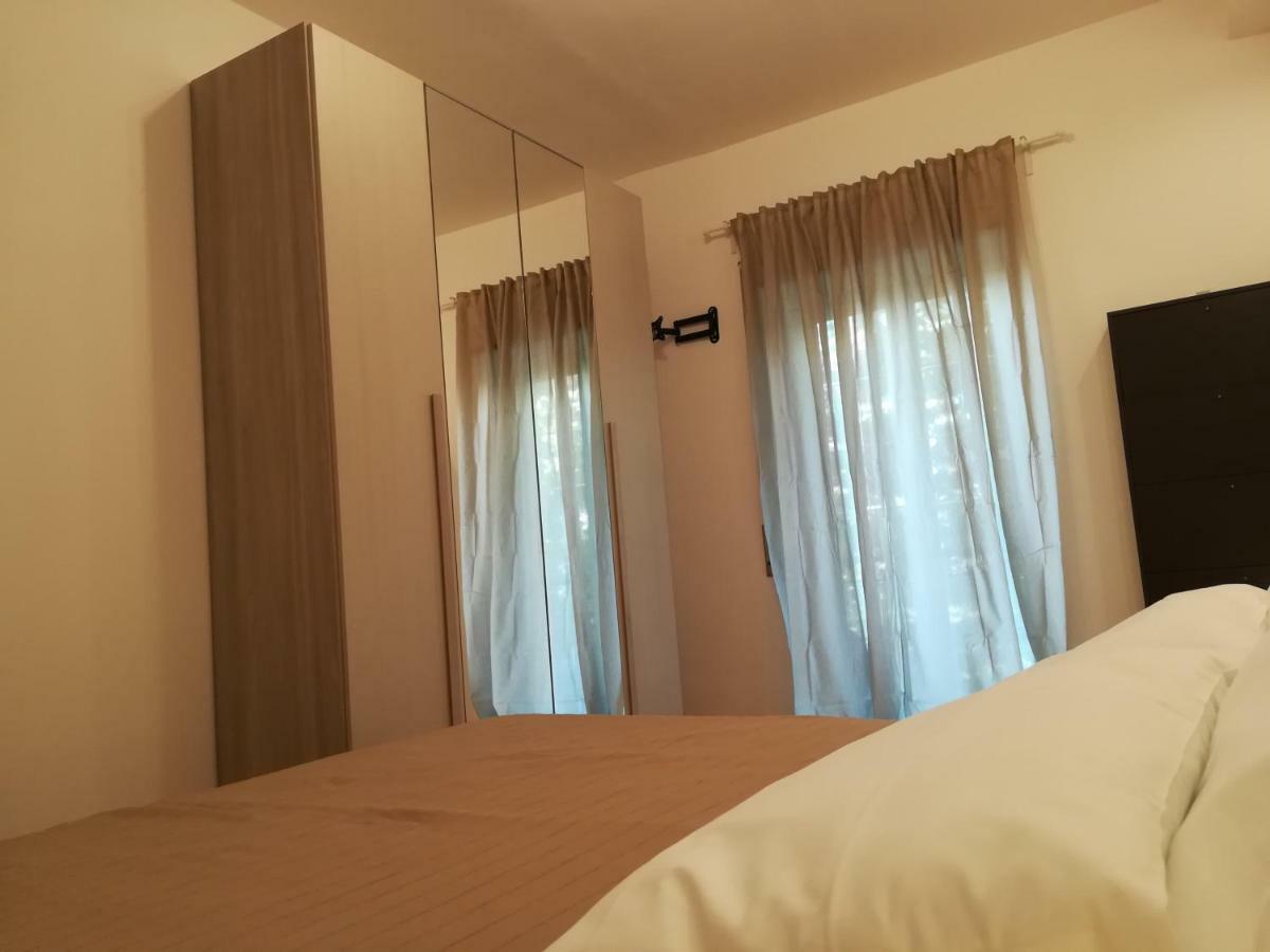 Luxurious Street Apartments Катания Екстериор снимка